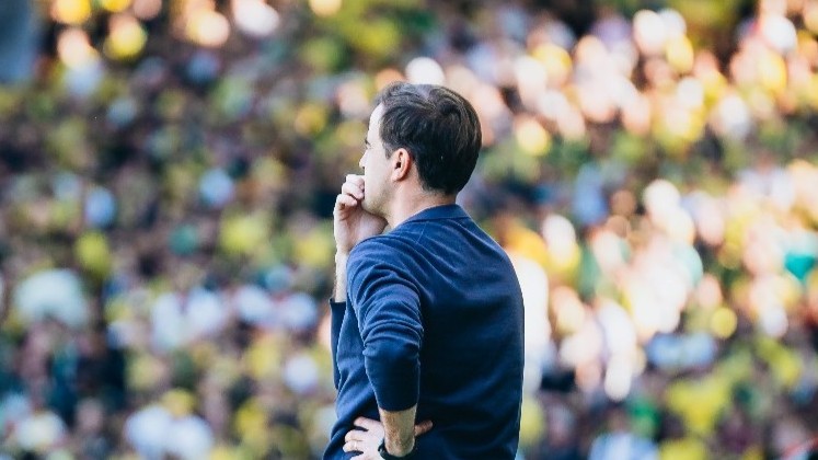 La réaction de notre entraîneur, Carles Martinez Novell, au micro de DAZN après Nantes - TéFéCé