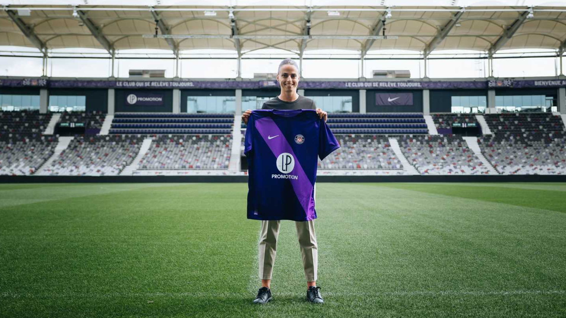 Anaëlle Anglais prolonge son contrat au TéFéCé