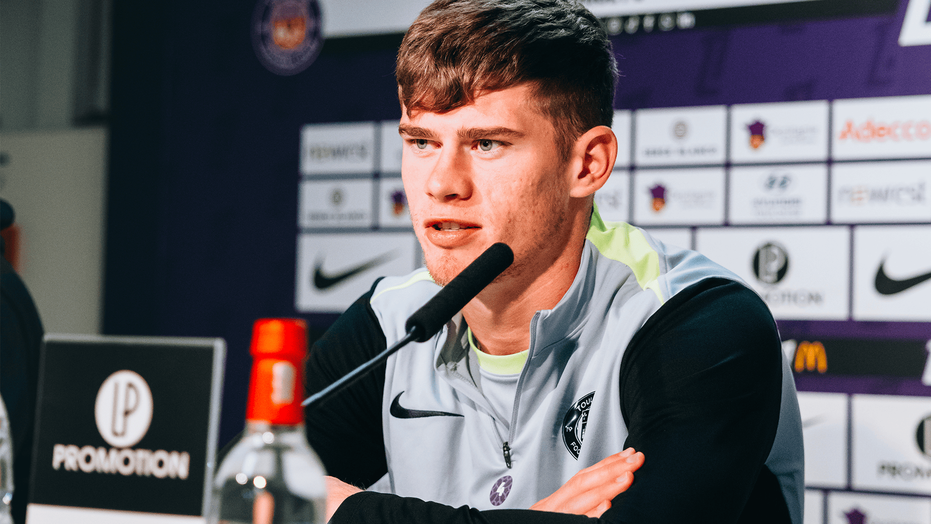 La conférence de presse avant OM-TéFéCé, 14ème journée de Ligue 1 McDonald's