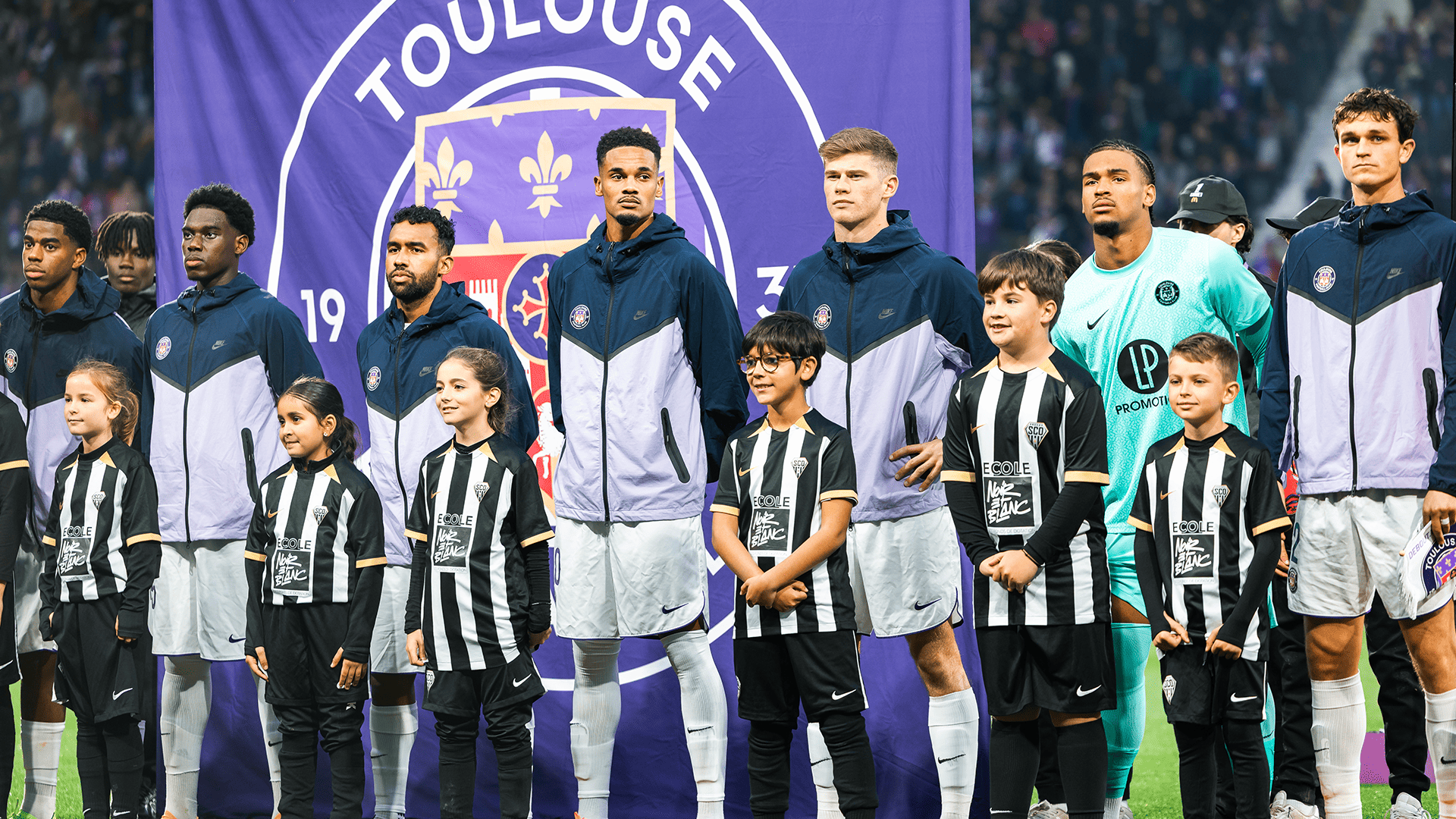 Le résumé vidéo de TéFéCé - Angers SCO, 13ème journée de Ligue 1 McDonald's