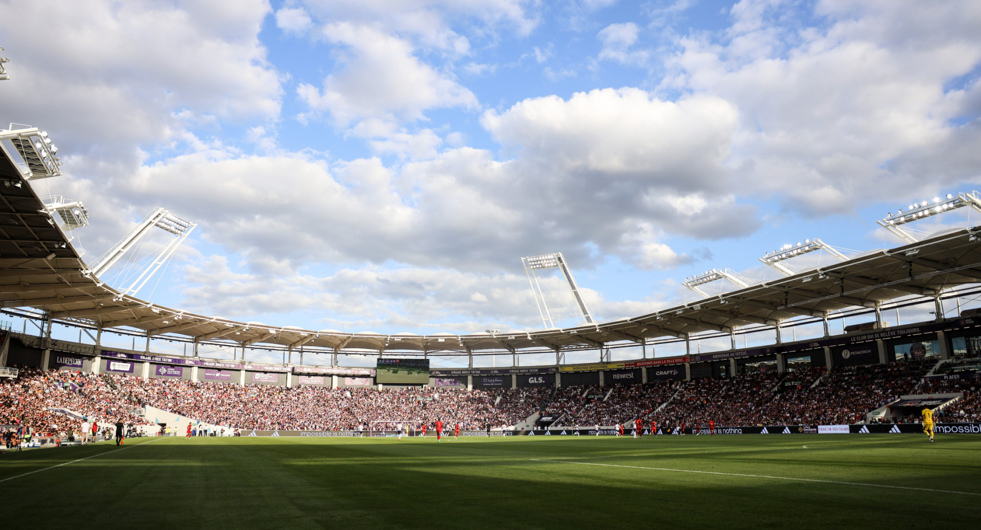 TéFéCé-PSG le samedi 19 août à 21h00 au Stadium ! - Toulouse FC