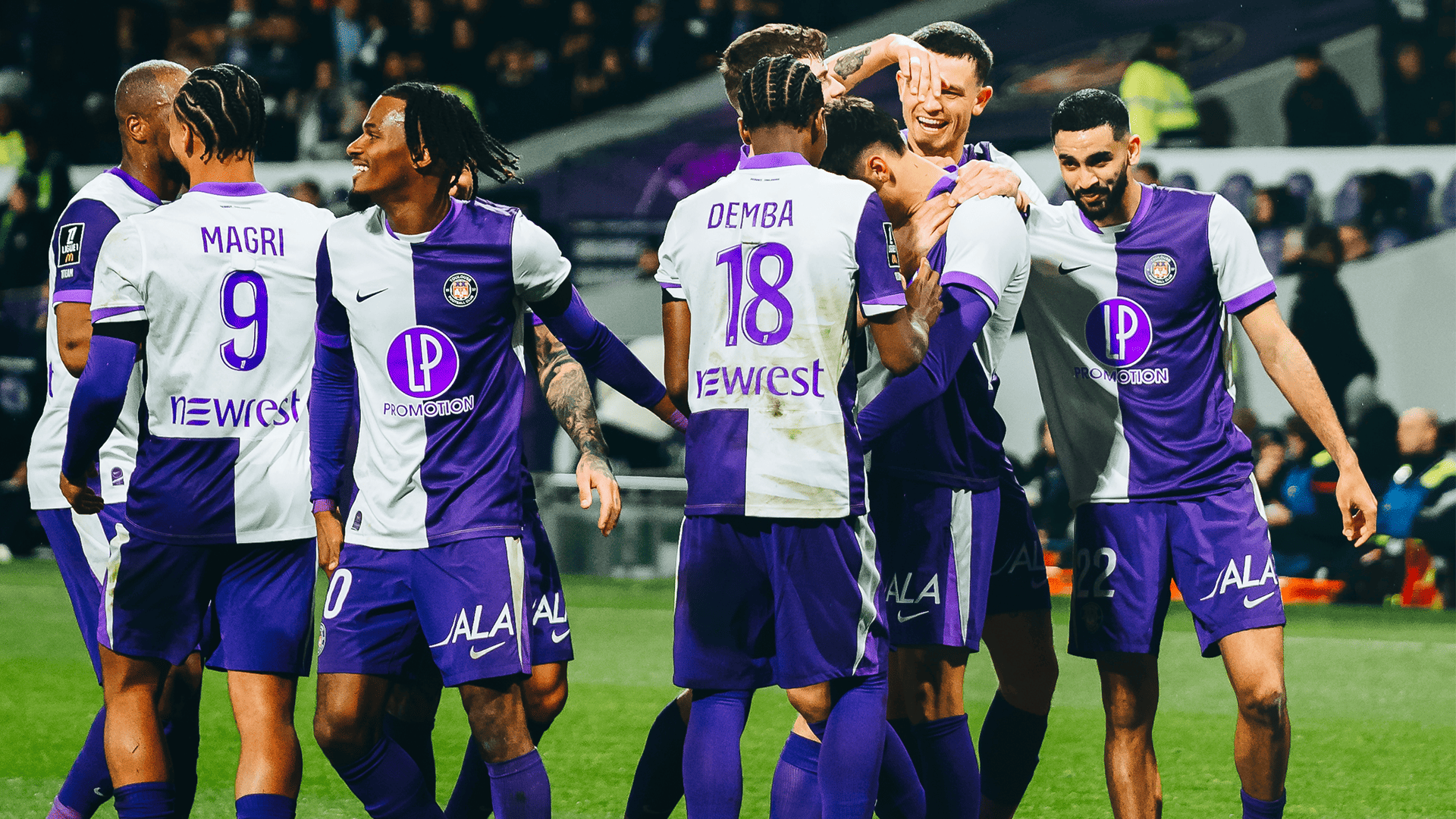 Le résumé vidéo de TéFéCé - Nice (5-1), 18ème journée de Ligue 1 McDonald's