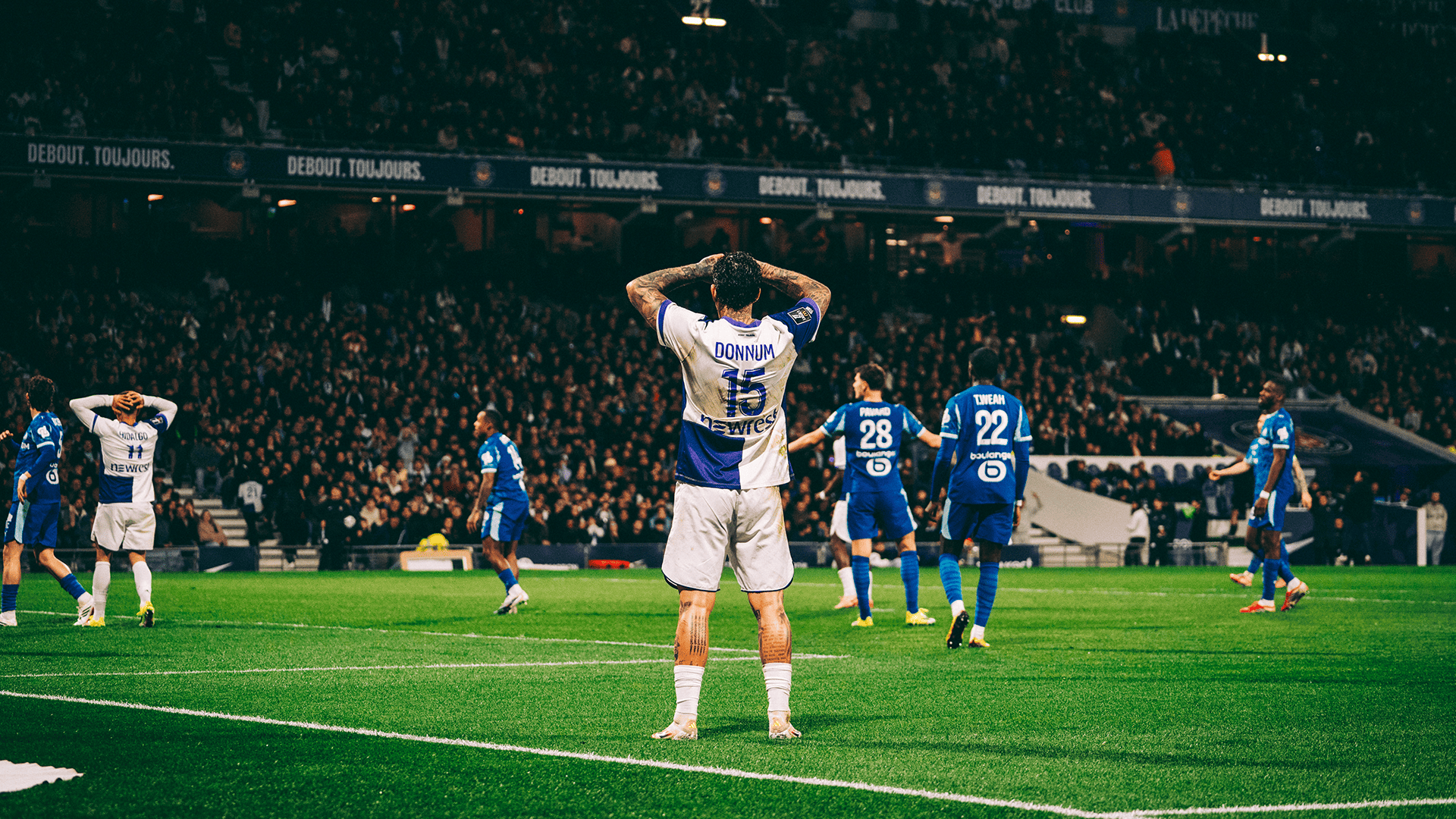 Le résumé vidéo de TéFéCé-OM (0-1), 25ème journée de Ligue 1 McDonald's