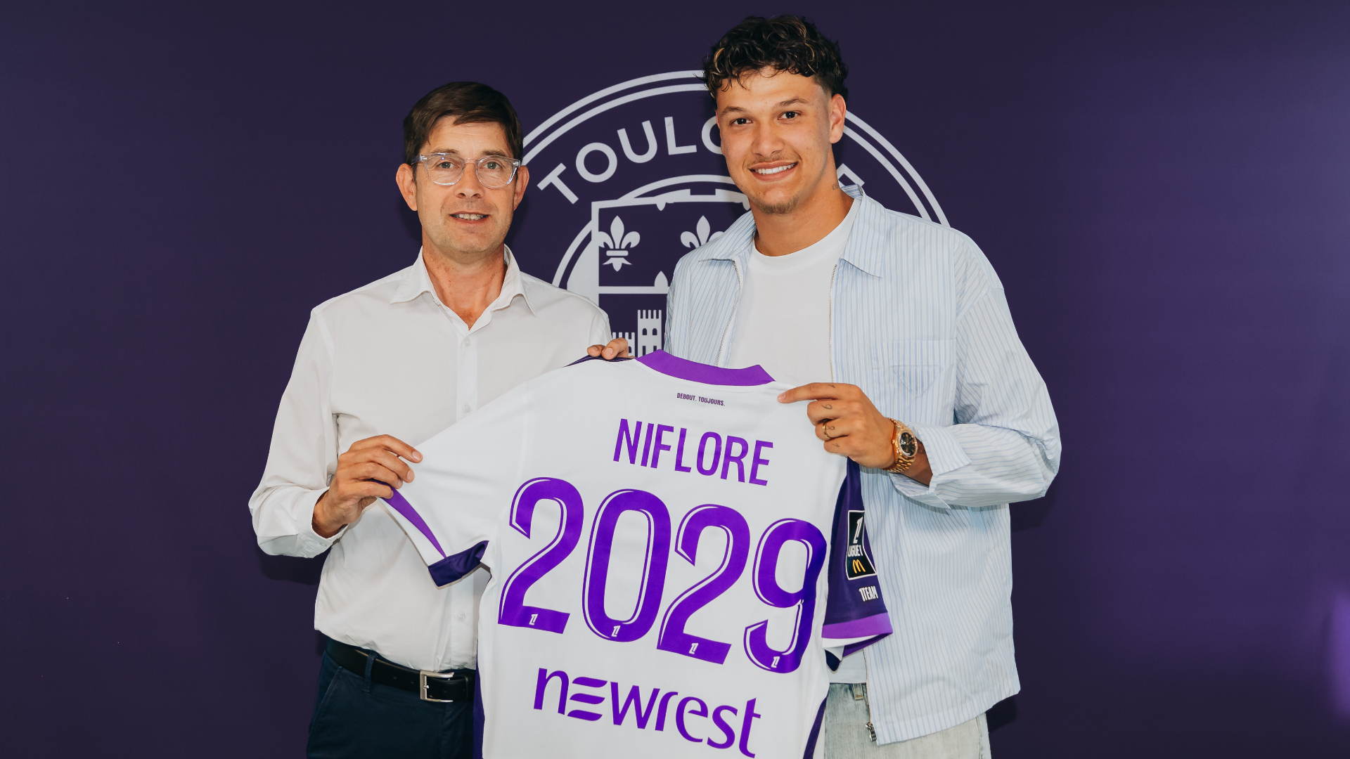 Mathys Niflore prolonge avec le TéFéCé - Toulouse FC