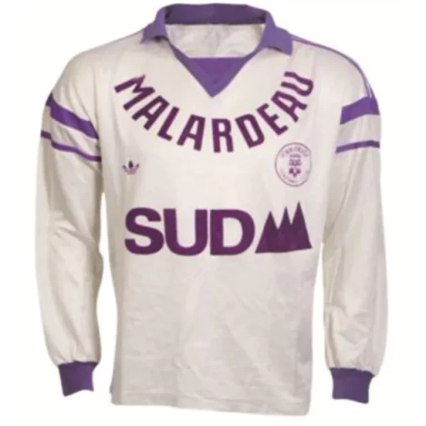 le maillot domicile du téfécé durant la saison 1988-1989