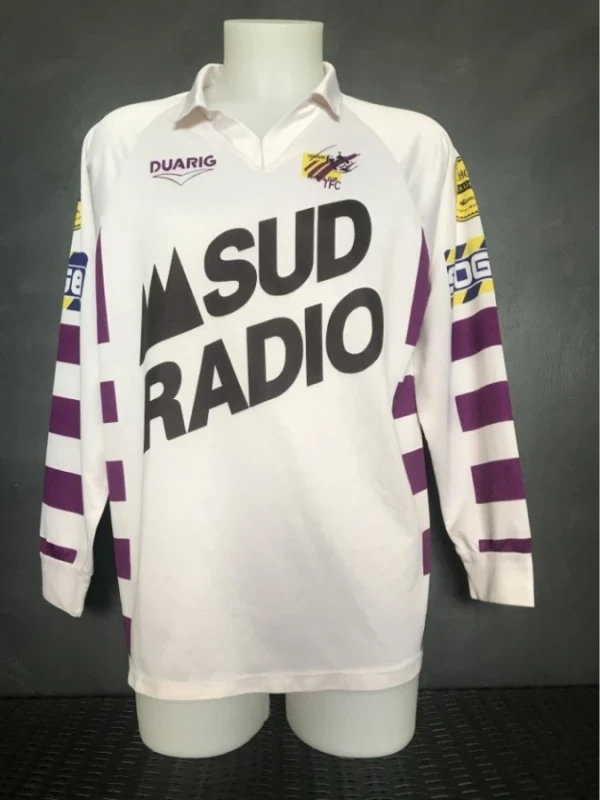 le maillot domicile du téfécé durant la saison 1992-1993