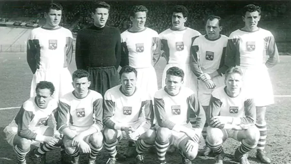 l'equipe du TéFéCé, durant la saison 1954/1955