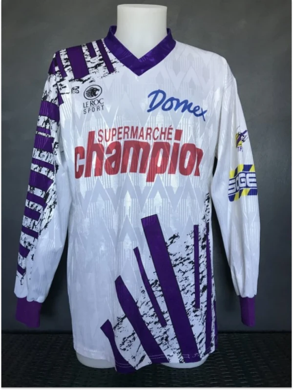 le maillot domicile du téfécé durant la saison 1993-1994