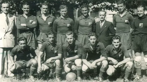 l'equipe du TéFéCé, durant la saison 1943/1944