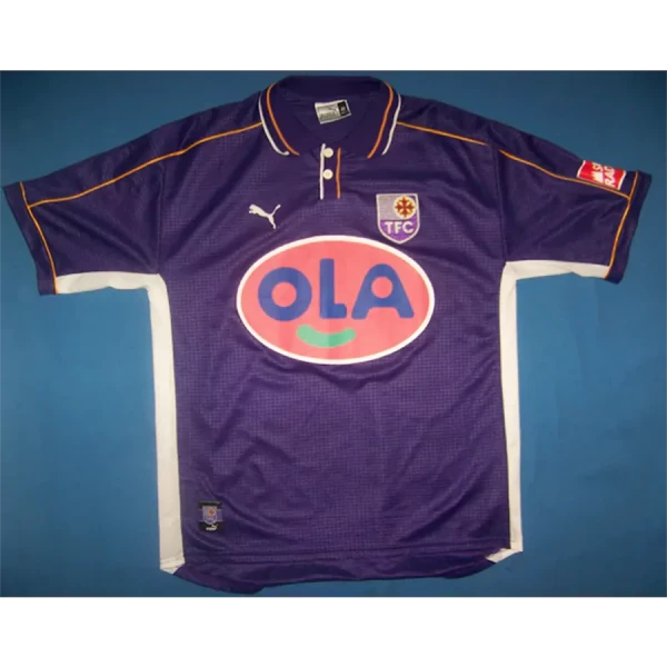 le maillot domicile du téfécé durant la saison 1999-2000