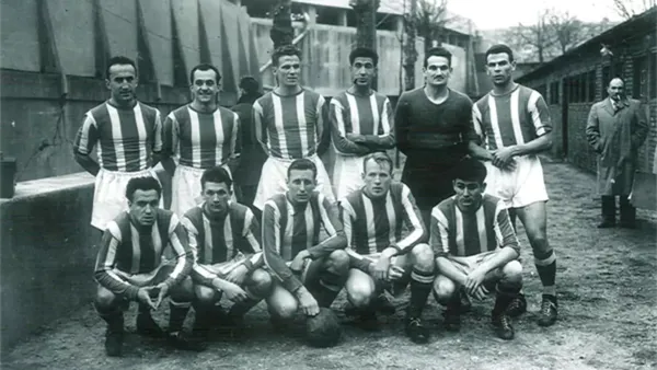 l'equipe du TéFéCé, durant la saison 1952/1953