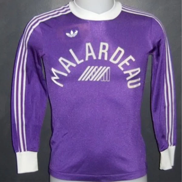 le maillot domicile du téfécé durant la saison 1979-1980
