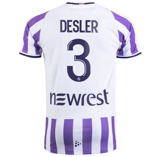 le maillot domicile de mikkel desler, saison 2023-2024
