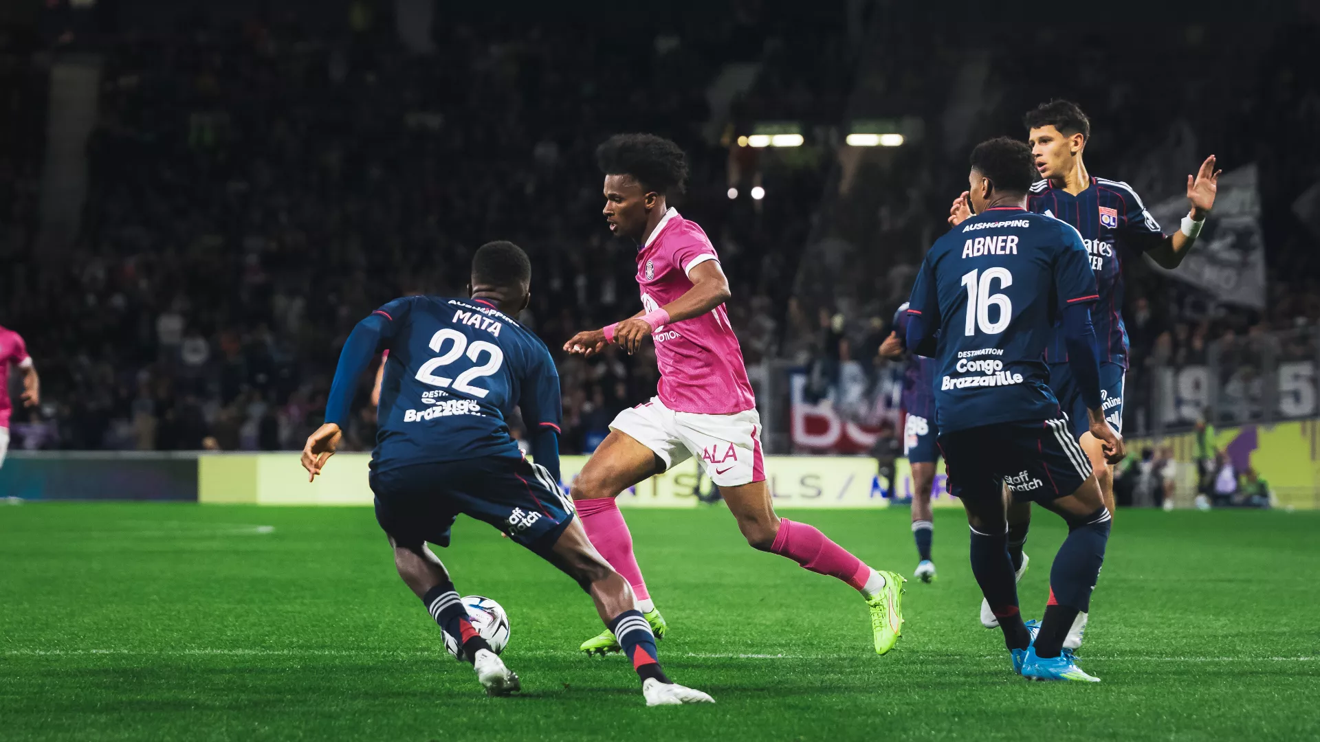 Yann Gboho est le meilleur dribbleur de la saison 2025-2026 de Ligue 1 McDonald's
